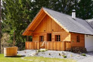 Alpine Retreat Apartments Šurc