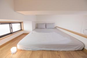 閑静な住宅街_暖かく居心地の良いデザイン EoW-7