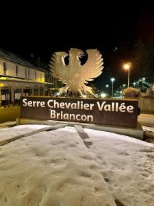 Appartements Studio terrasse sud vue montagne : photos des chambres