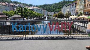 Centrum Karlovy Vary Divadelní
