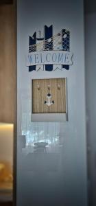 Apartament Whiteblue Kołobrzeg z dużym ogródkiem - 100 m od plaży! Whiteblue Kolberg Apartment mit großem Garten - 100 m vom Strand entfernt! Whiteblue Kołobrzeg Apartmán s velkou zahradou - 100 m od pláže!