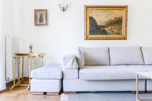 Athenean Classic Apartment at Acropolis Museum & Metro