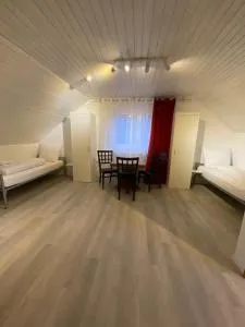 Monteuren Apartment Reutlingen - 普富林根