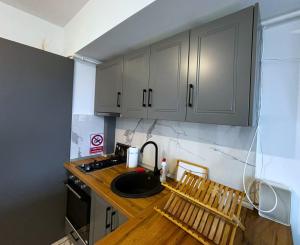 Sky View - Free parking