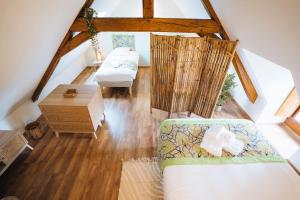 Maisons de vacances Le Beaumont • La Belle Campagne • La Plenitude : photos des chambres