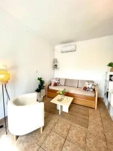 Cantera house, Kalokairines KIT - Kalisperiánika