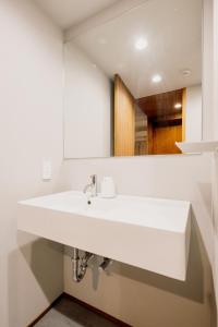 Eminaz Minami Otsuka 2F