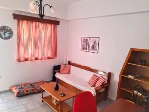 Anna's Hospitality - Áyios Pandeleḯmon