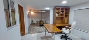 Apartamento con aire acondicionado 3 camas 2 hab apt 101
