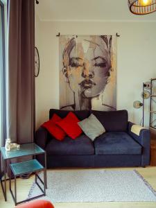 BellaVita Seaside Home