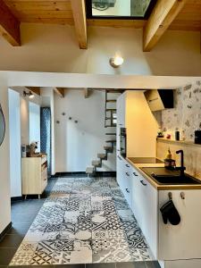 Appartements GITE LES ROMAINS 2/4p au coeur du village classe d-ALBA LA ROMAINE : photos des chambres