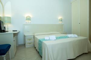 Guesthouse La Locanda - Comfy Rooms & Local Food