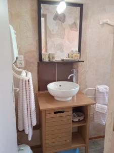 Appartements & Chambres Les Loges du Capucin : photos des chambres