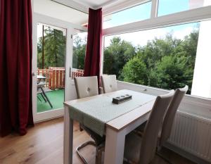 Kurhotel Schluchsee App 1321 - Schwarzwälder Kirsch - mit Indoorpool, Schluchsee