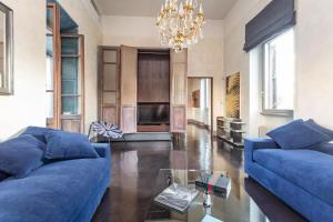 Iconic apartment with unique Colosseum view
