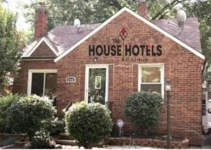 The House Hotels - W14th - 5 Beds - Cozy & Charming Old Brooklyn Home - Parma