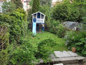 Big PIETS City House