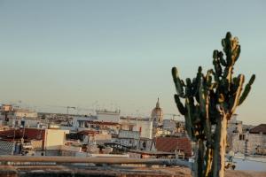 S. Martin Hotel