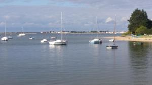 LOCATION SAISONNIERE PRES DE LA MER avec ROOFTOP