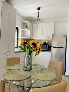 Divine Bamboo Makerel Apartment