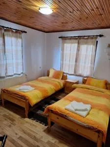 Sunny Guest House - 泽拉夫纳