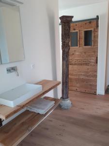 Magnifique Eco-gîte 4 personnes avec piscine naturelle