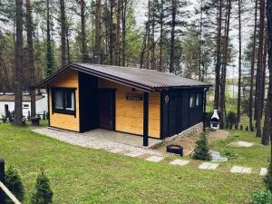 Domek obity dechami - Linowiec