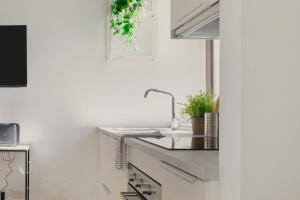 Just Urban Stays - Bright and functional apartment - Corso Genova
