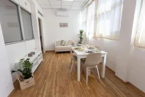 LOFT 55 Domu de tunì - Stazione Centrale