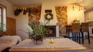 Mīļpirtiņa Guguči