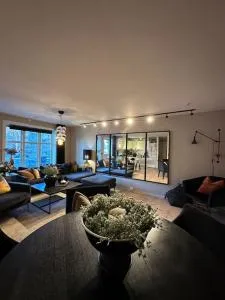 romslig leilighet til leie - Eydehamn