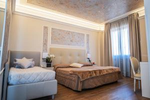 Triple Room room in Hotel Ariston