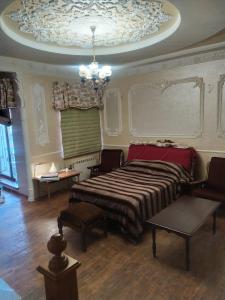 Приватний Будинок з Каміном, у Центрі Міста , вул Стрєльцова, 21