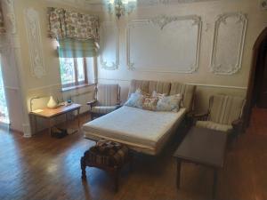 Приватний Будинок з Каміном, у Центрі Міста , вул Стрєльцова, 21