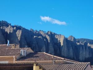 Maison avec jacuzzi et vue sur les penitents