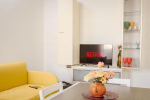 PINK BARBIE'S HOUSE, Domus Lumeras img10