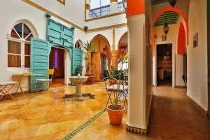 Dar Kbira Maison d'Hôtes & Restaurant-Terrasse vue sur Oued - 艾宰穆尔