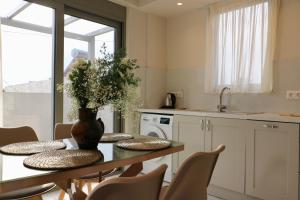 Kamilari Epavlis Luxury Apartments Top Floor