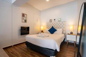 Chateau Studios by Vibrant