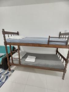 Novo, Com Ar Condicionado, Internet, Lavanderia e Garagem, 10 min do centro, 15 min das Praias