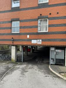 Unique city center apartment with free parking