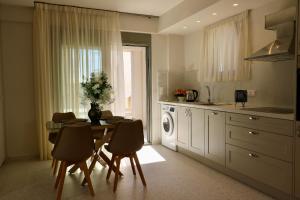 Kamilari Epavlis Luxury Apartments Top Floor