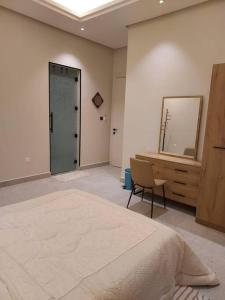 شقة فاخرة ذكية بمسبح وجيم Modern Luxury Smart Apartment with Pool & Gym