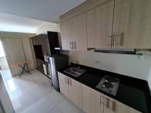 Condo with Bayview in Manila (along Roxas Boulevard)