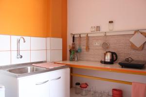 2 de Mayo Studio 1
