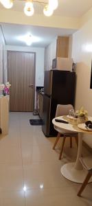 Condominium Staycation Near MOA & Airport - Strutture non classificate a Manila