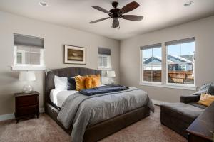 Southbridge Cottage: Cozy and Modern Home