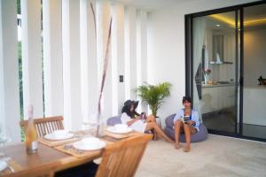 20% OFF ! 1 km from the beach