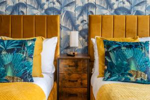 Adorable, Comfy Flat Walk PaddingtonElizabeth Stn