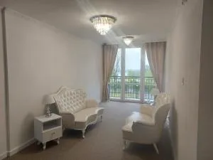 曼哈顿酒店 - 别拉瓦